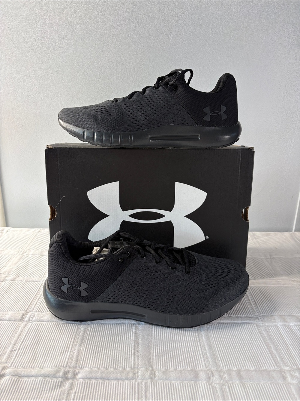 Under Armour Men's UA Micro G Pursuit Running Training Sneakers 4E Extra Wide